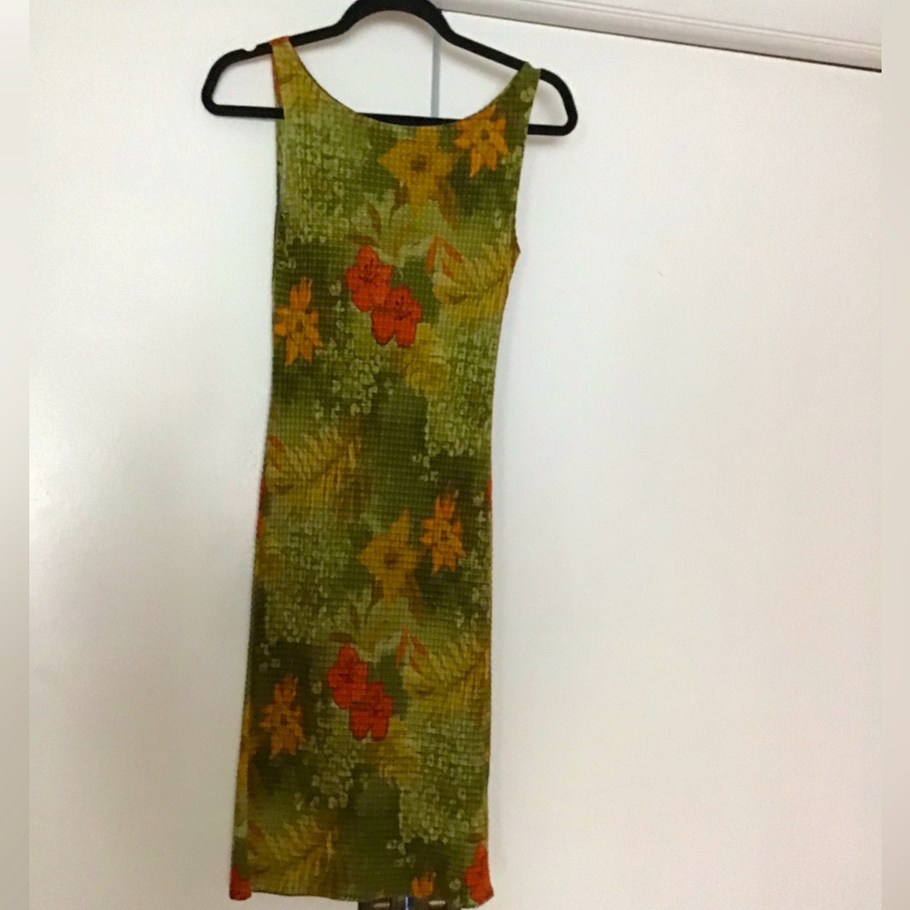 KISCA crinkle dress